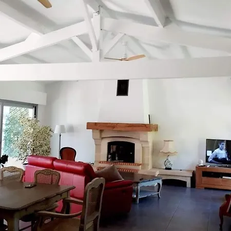 Maison De Sadirac